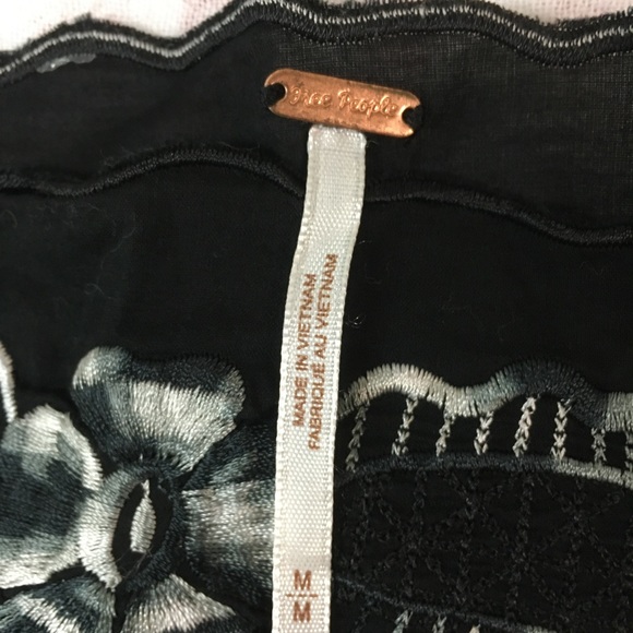 Free People Bed of Roses embroidered blouse - Picture 9 of 13